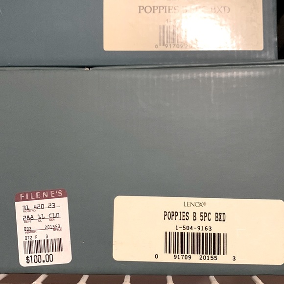 Lenox Poppies on Blue China 5 piece place setting - Picture 3 of 3